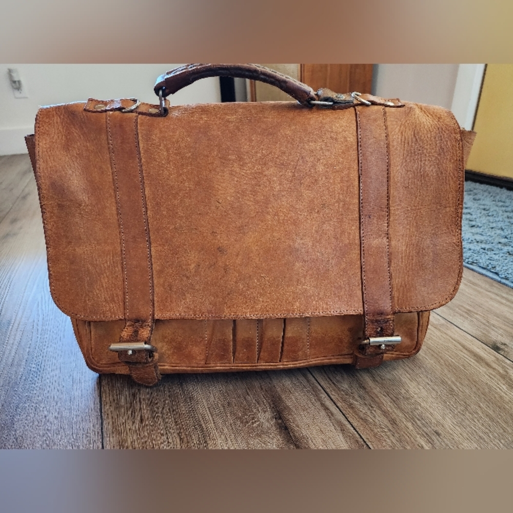 Vintage Classic Leather Briefcase